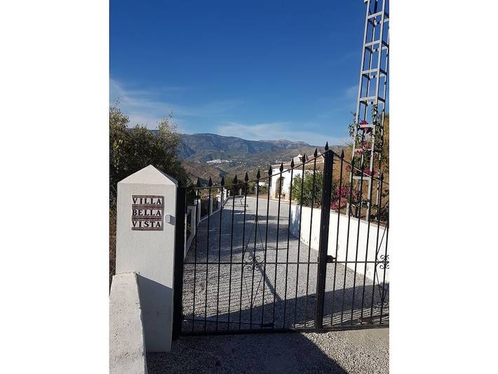 Casa de vacaciones con 1 dormitorio in Sayalonga, Costa del Sol