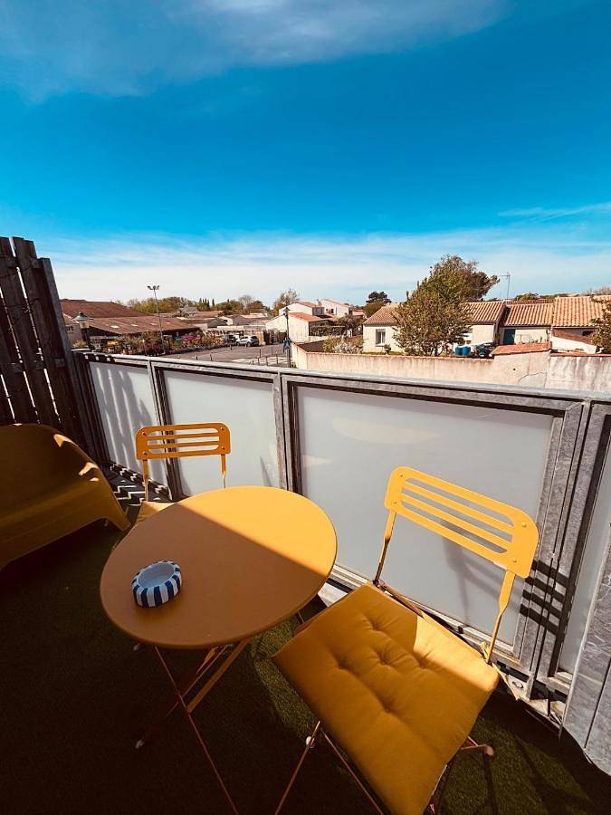 Gîte pour 2 personnes, avec balcon à Nieul-sur-Mer - 3