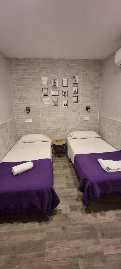 Hostal La Cabaña in Platja de Ponent (Salou), Salou