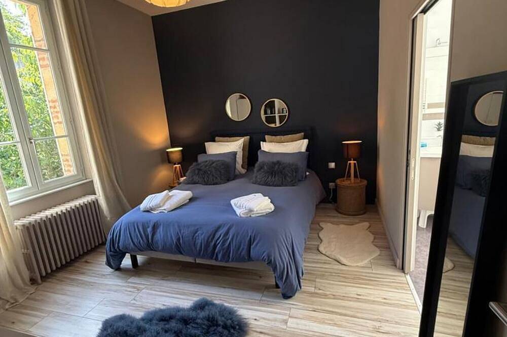 Haus mit Pool im Zentrum von Moulins - 8 Pers. in Moulins, Allier