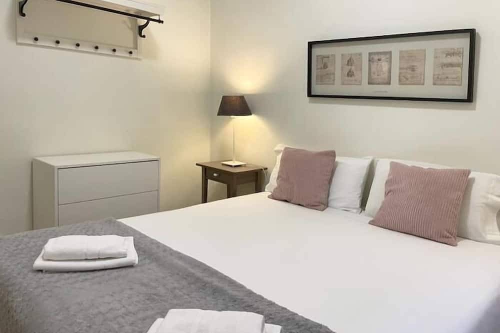 Entire apartment, Con Gracia - Apartment in Barcelona in Barcelona Centre, Barcelona
