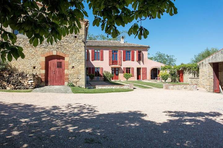 Maison de vacances pour 10 personnes, avec jardin ainsi que vue et piscine