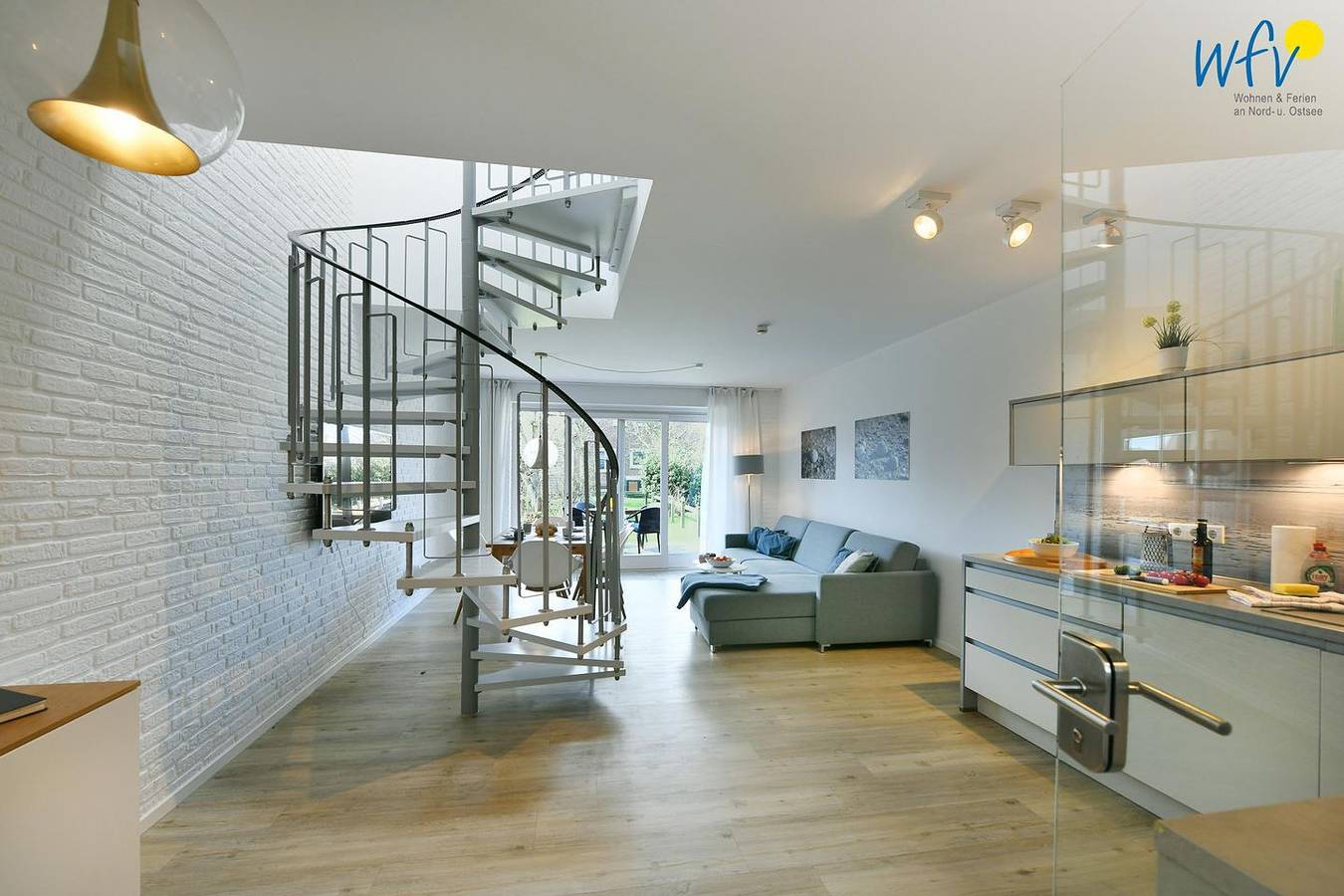 Ganze Wohnung, Ferienwohnung auf Langeoog mit Balkon, Sauna und Strandkorb in Langeoog