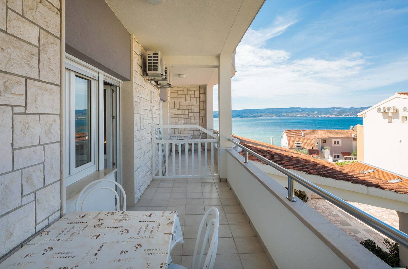 Appartamento vacanze a Duće a partire da 82€ a notte