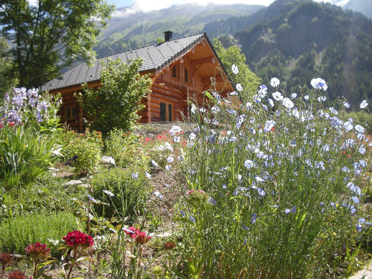 La Cabane Des Capucins in Chantelouve, Parc national des Écrins