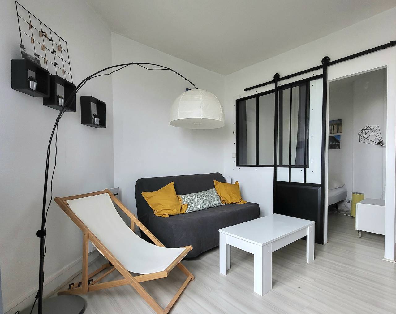 Entire apartment, Apartment "Le Mauresque" with Wi-Fi in Arcachon, Arcachon region