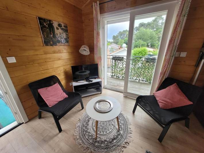 Gîte pour 5 personnes, avec balcon dans Maubuisson - 3