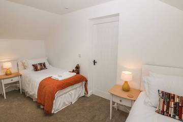 Log Cabin for 4 People in Bradfield, Peak District, Photo 3
