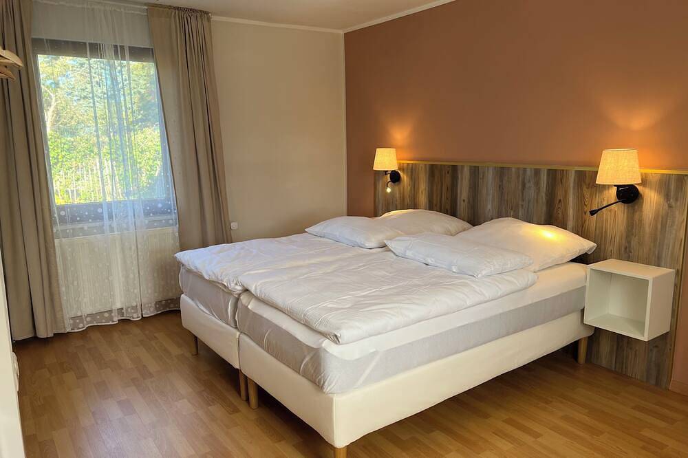 Nur 15Min. zum Strand, großzügiger Bungalow \"Ankerplatz 1\" ganz neu eingerichtet in Hohen Wieschendorf, Hohenkirchen