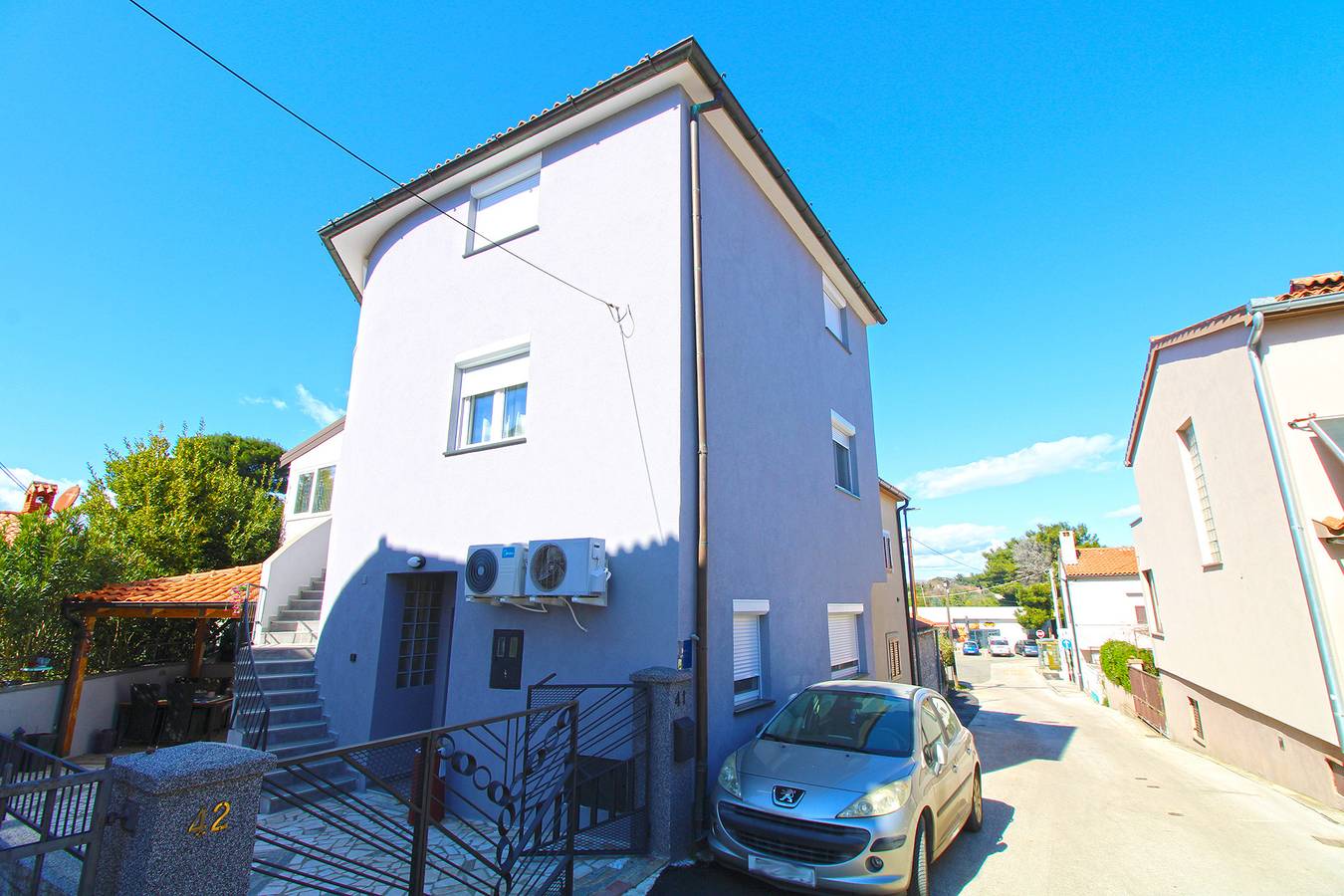 Ganze Wohnung, Ferienwohnung für 4 Personen mit Terrasse in Pomer, Südküste Istrien