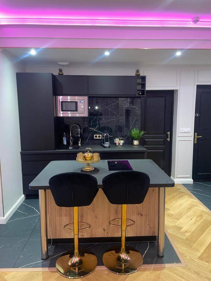 Gîte pour 2 personnes, avec vue et terrasse dans Gare D Amiens - 3