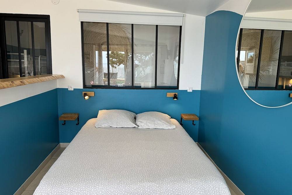 Ganze Wohnung, T2 Climatisé Rdc-Apartment-Standard-Ensuite mit Dusche-Terrasse in La Capte, Hyeres
