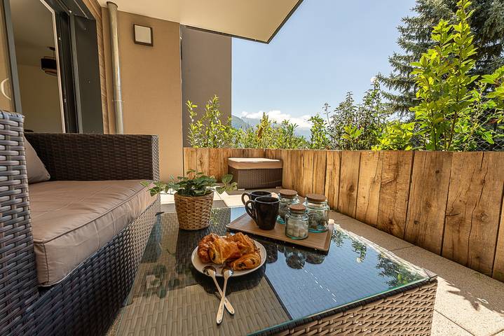 Appartement de vacances pour 4 personnes, avec vue sur le lac et terrasse, animaux acceptés