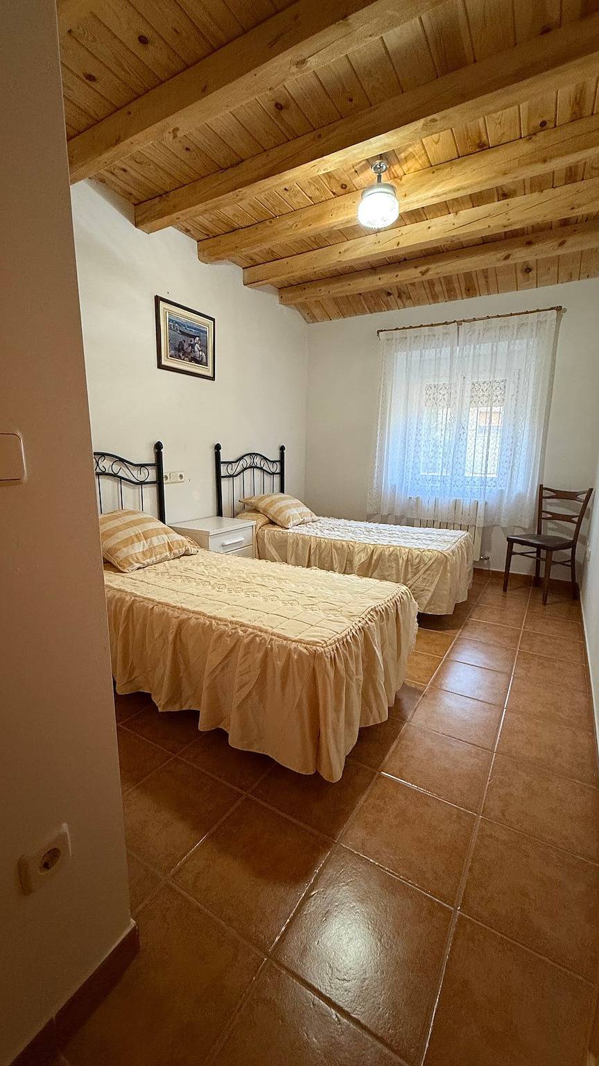 Casa de vacaciones 'Romo 1' con vistas a la montaña in Santiuste de Pedraza, Provincia de Segovia