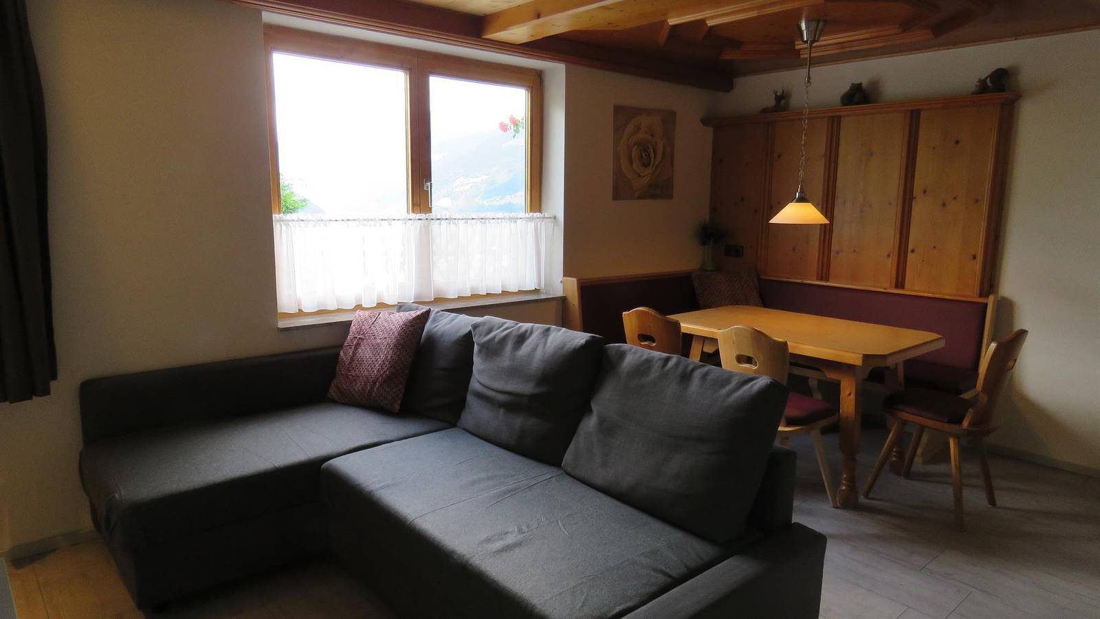 Ganze Ferienwohnung, Apartment/2 Schlafräume/Dusche, Wc in Hainzenberg, Zillertaler Alpen