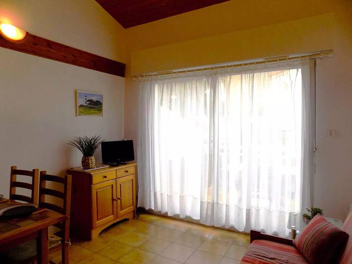 Gîte pour 4 personnes, avec balcon dans Plage du Bureau - 3