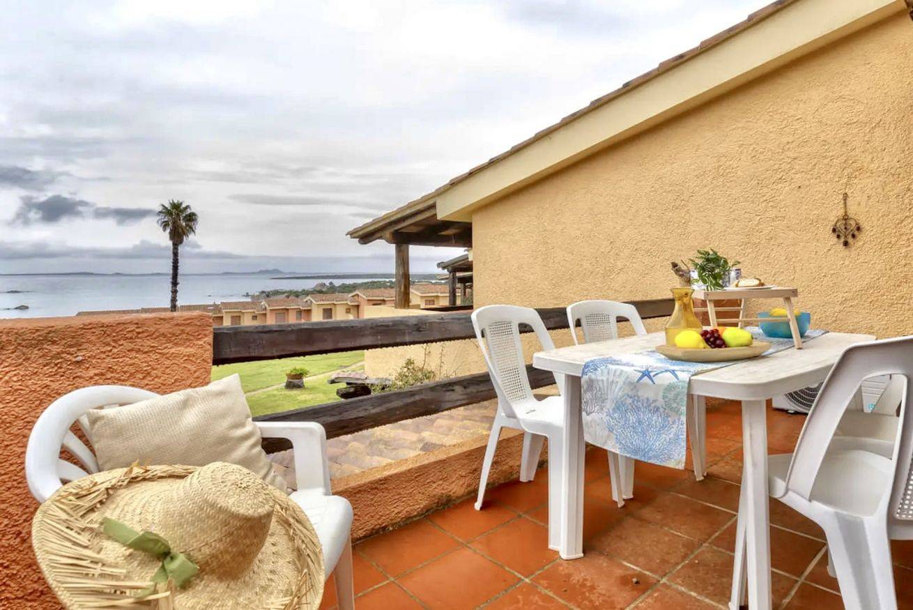 Ganze Wohnung, Marineledda Three-room apartment D/1/7 in Villaggio Marineledda, Costa Smeralda