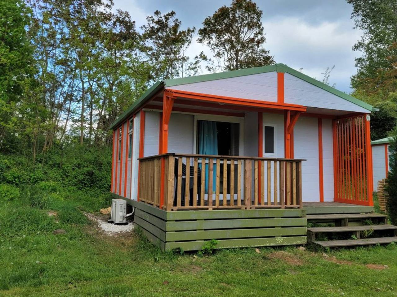 Gemütliches Chalet mit Terrasse - 5 Pers in Pamiers, Ariège