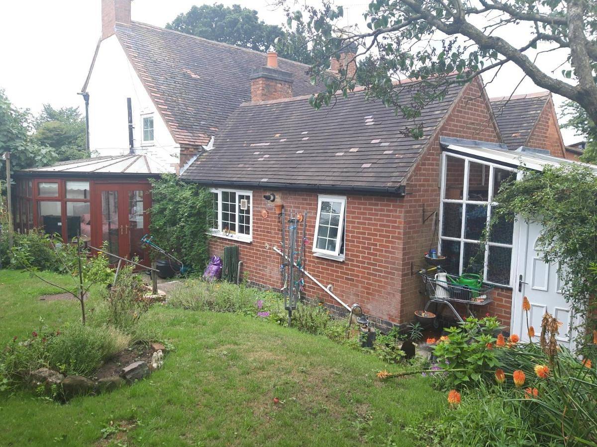 Family Room with Garden View in Coventry, Birmingham Area