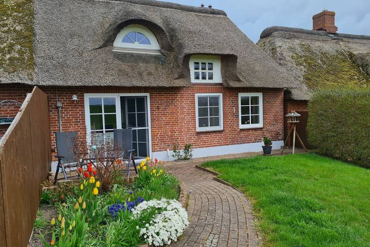 Ferienwohnung für 3 Personen, mit Terrasse und Garten - 1