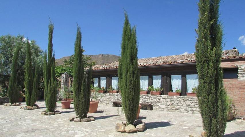Privatzimmer für 2 Personen, mit Terrasse und Garten sowie Ausblick