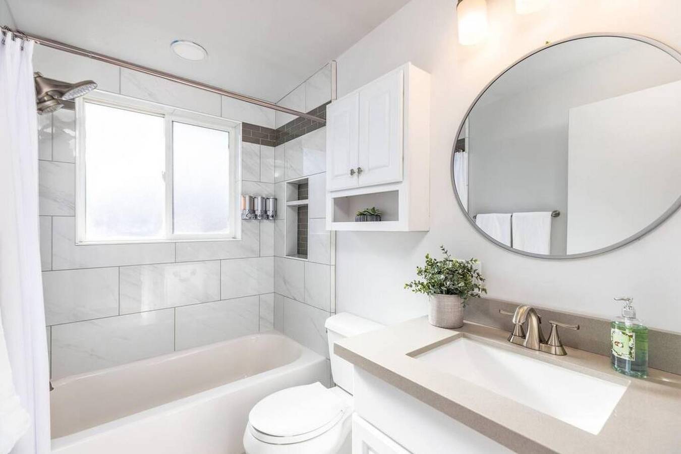3Br-Near-Mountain-&-Trails-Scenic-Pets Allowed in Murray, Salt Lake County (UT)