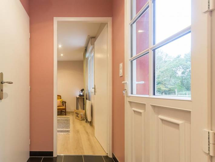 Geräumiges Zimmer mit privatem Pool und Wlan, nahe Bourdon-See in Saint-Amand-en-Puisaye, Nièvre