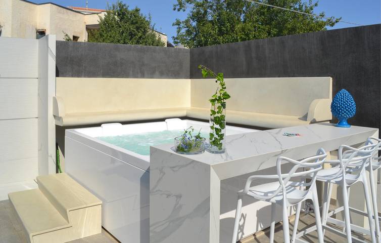 Location de vacances pour 5 personnes, avec jardin et terrasse à Marzamemi - 4