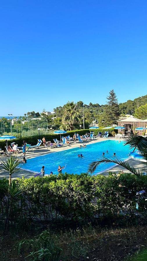 Camping für 4 Personen, mit Garten und Pool, mit Haustier am Gargano - 3