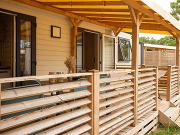 Camping für 8 Personen in La Tranche-sur-Mer, Vendée, Bild 1