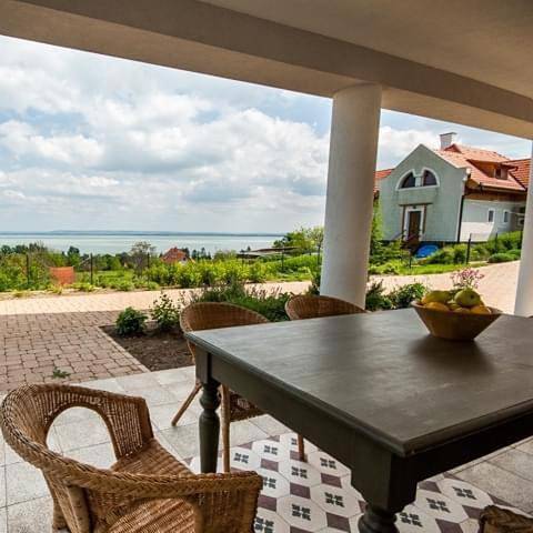Villa in Badacsonytomaj, Balaton Region