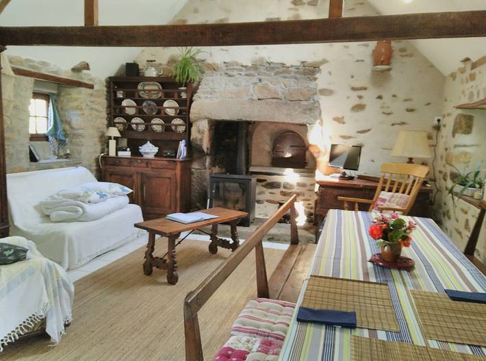 Gîte pour 4 personnes, avec terrasse et jardin à Plouguerneau - 2