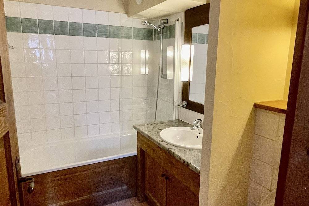 Arc 1950 - 2 bedroom apartment - 6 people - Res 5*, swimming pool, hammam, sauna, jacuzzi - Paradiski in Arc 1950, Bourg-Saint-Maurice