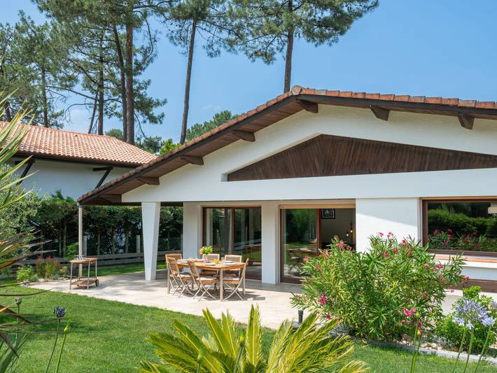 Ferienhaus für 6 Personen, mit Terrasse und Garten