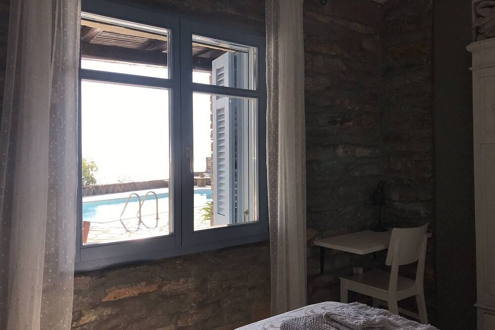 Sunset Villa mit Pool in Kea