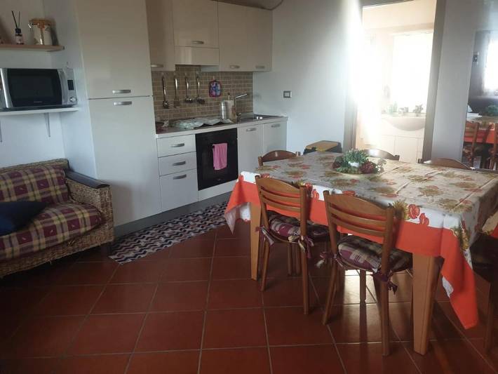 Location de vacances pour 8 personnes, avec piscine ainsi que vue et jardin à Corato - 2