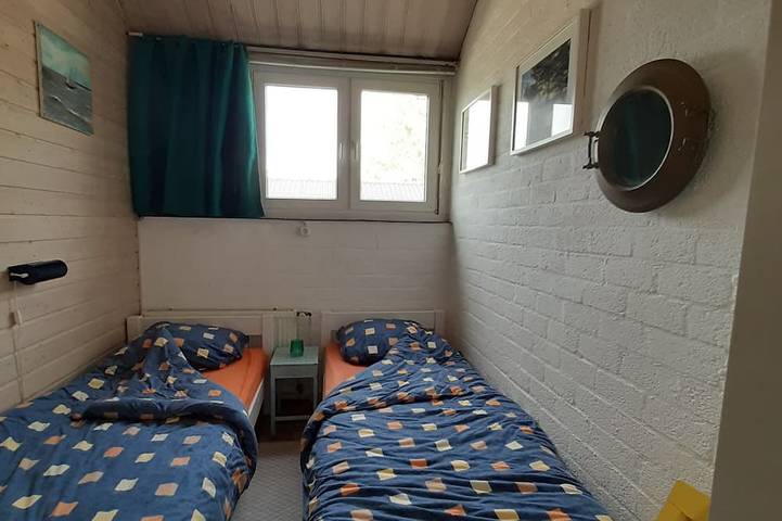 Ferienhaus für 4 Personen, mit Terrasse und Garten sowie Pool in Bruinisse - 4