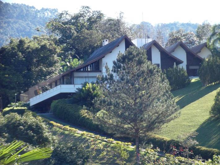 Pousadas para 2 pessoas, com jardim e piscina infantil e ainda piscina em Pomerode