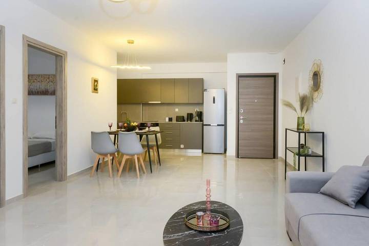 Ferienwohnung für 5 Personen, mit Terrasse und Ausblick - 1
