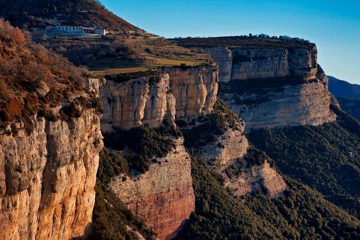 Casa rural con piscina para 3 personas, con jardín además de piscina y vistas en Osona - 3