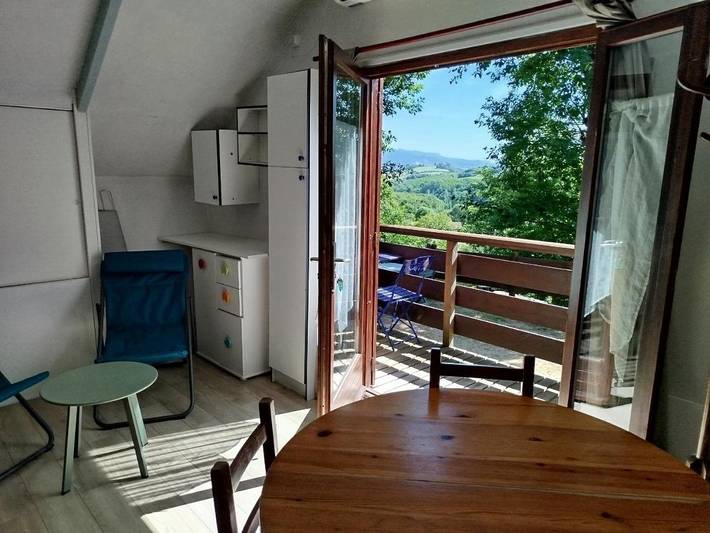 Gîte pour 2 personnes, avec jardin ainsi que balcon et vue à Saint-Antoine-l'Abbaye - 3