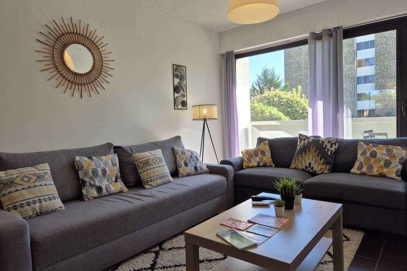 Ganze Wohnung, Bright apartment for 6 in Pessac in Pessac, Bordeaux und Umgebung