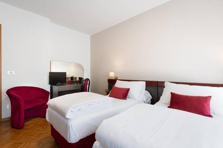 Hôtel pour 2 personnes, avec jardin et terrasse à Gemona del Friuli - 2