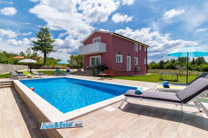 Villa voor 9 personen, met balkon en tuin - 1