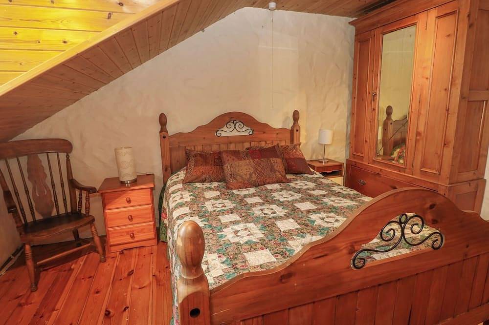 Harbour High Annex, pet friendly, with a garden in Fishguard in Fishguard, Pembrokeshire