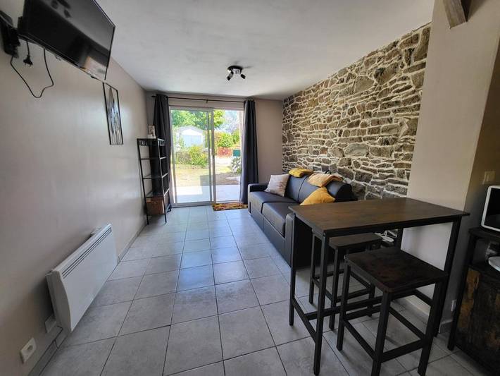 Gîte pour 2 personnes, avec jardin et terrasse à Lanloup - 3