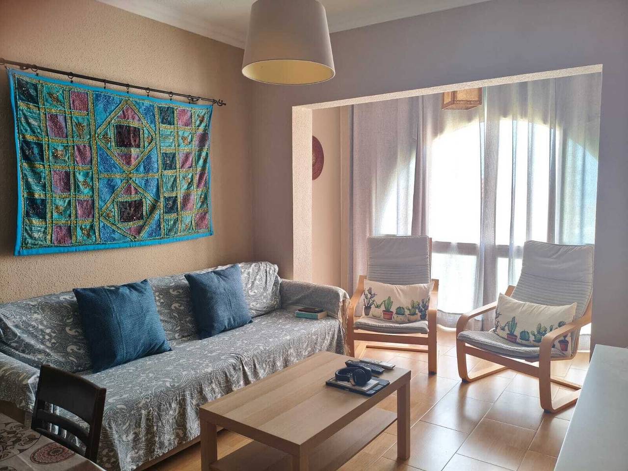 Apartamento entero, Apartamento 'Balcón Pueblo Andaluz' con vistas al mar, Wi-Fi y aire acondicionado in Torrox Costa, Torrox