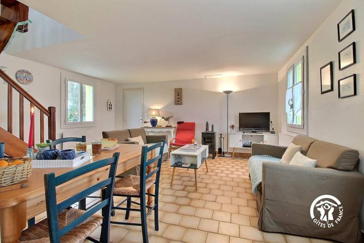 Gîte pour 4 personnes, avec jardin et terrasse à Bangor - 2