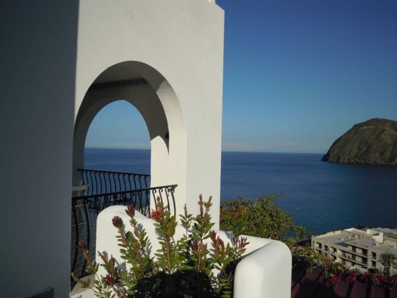 Appartement entier, Appartement confortable avec balcon, barbecue et plage à proximité in Lipari