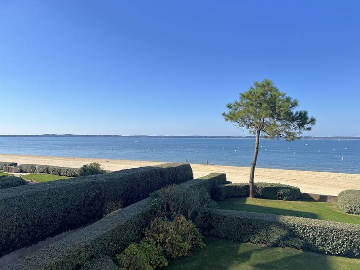 Gîte pour 4 personnes, avec terrasse dans Pereire